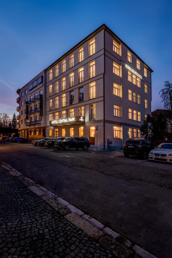 Hotel Central Park Poděbrady Εξωτερικό φωτογραφία