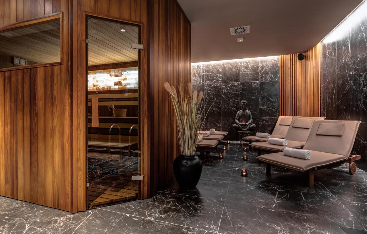 Hotel Central Park Poděbrady Εξωτερικό φωτογραφία